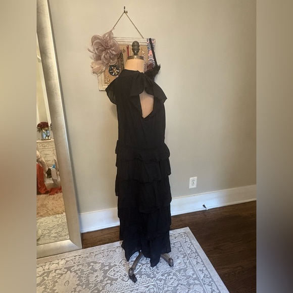 Banana Republic Selene Embroidered Midi Dress - Picture 5 of 14